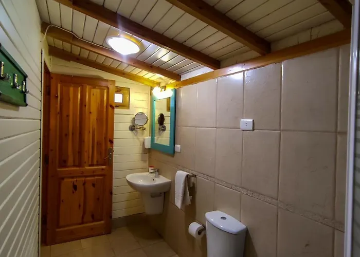 Hostel Shams & Dive Centre *