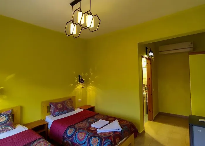 Shams & Dive Centre Hostel